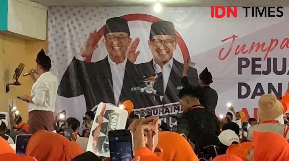 Datang ke Lampung, Anies Disambut Selawat dan Simbol Anime