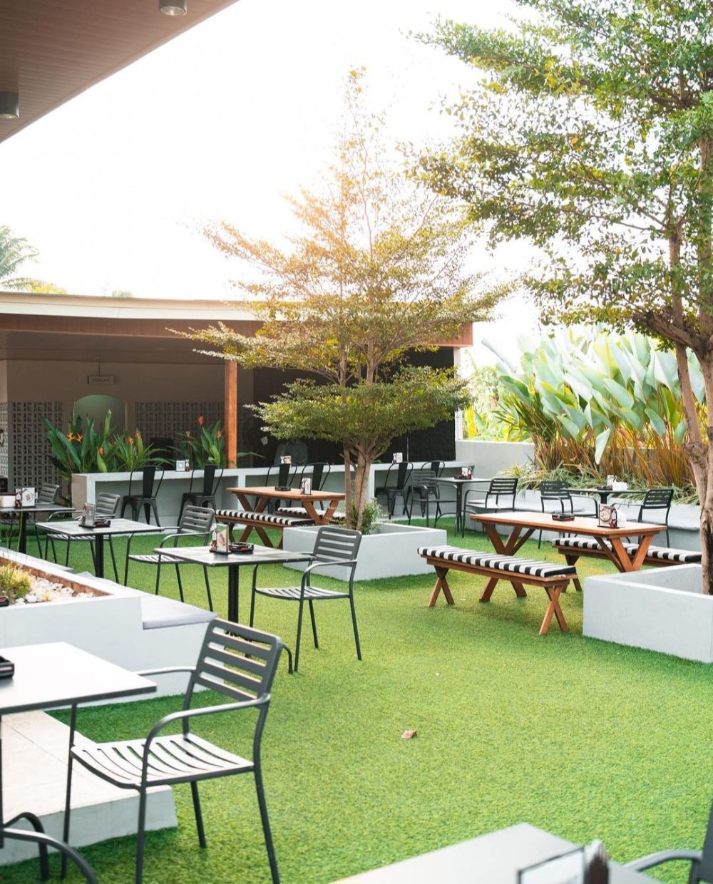Rekomendasi Kafe dan Resto Mewah di Kotabumi Lampung Utara