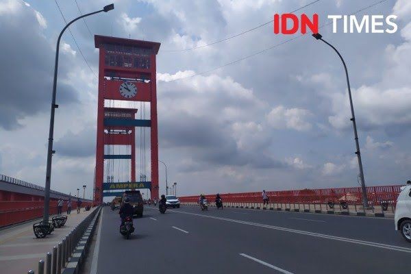 Wisata ke Menara Jembatan Ampera Dibuka Akhir 2024, Minat?