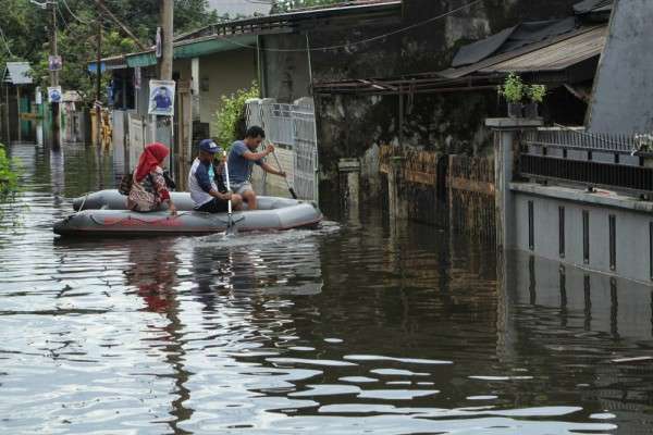 Jalan Penghubung Semarang-Grobogan Lumpuh Diterjang Banjir