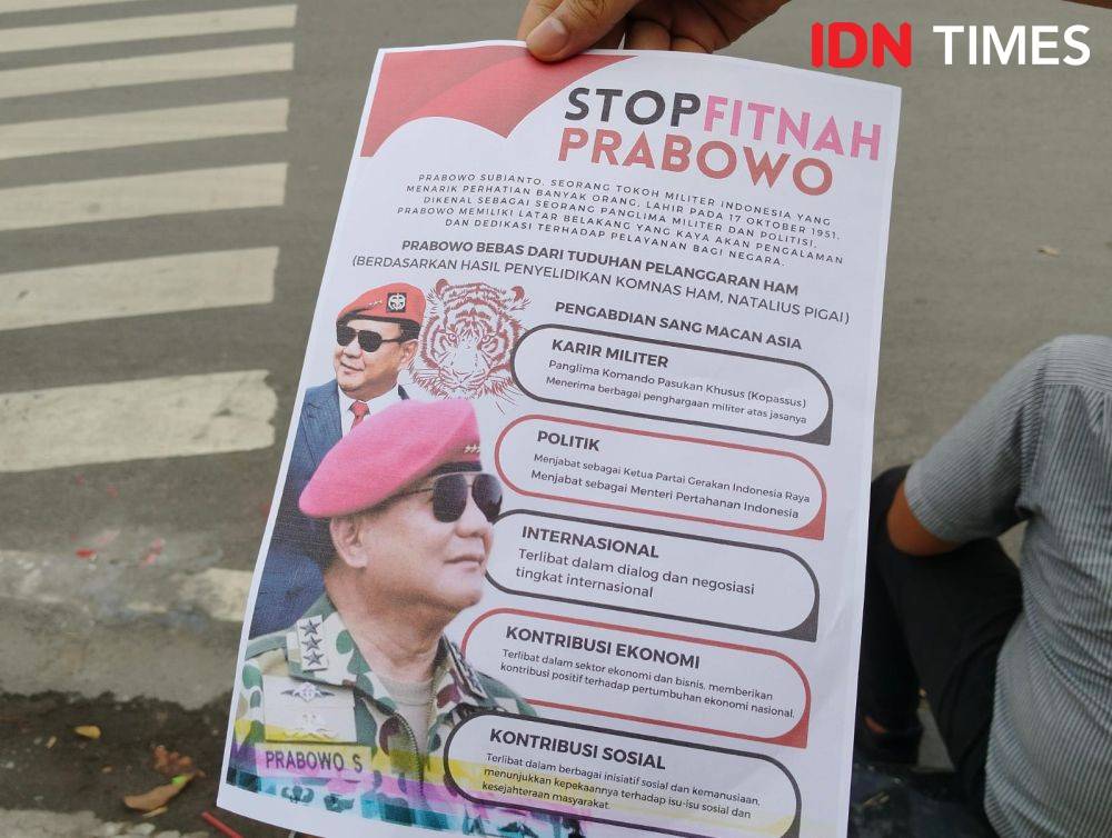 Prabowo Raih Menteri Paling Berprestasi