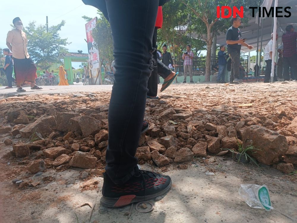 Ganjar Sindir Jalan Rusak saat ke Lampung Selatan: Gak Bisa Ngebut