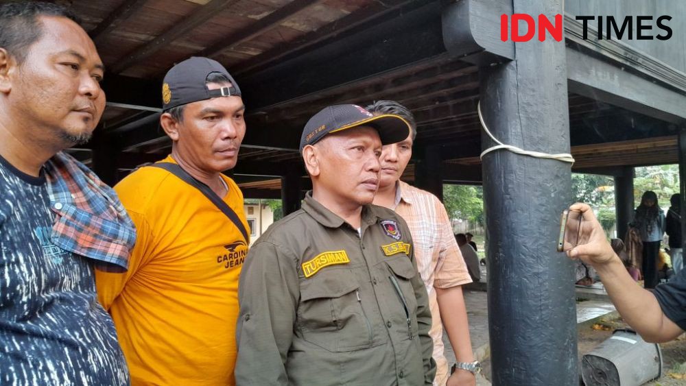 Supir Truk Batu Bara di Jambi Ancam Lapor ke Presiden Jokowi