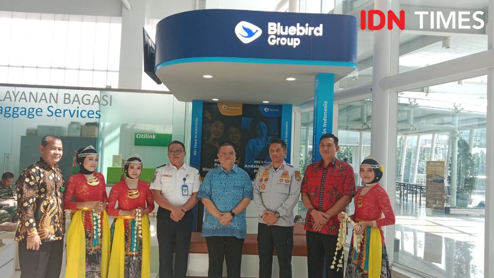 Blue Bird Buka Rental di Bandara Ahmad Yani, Siap Antar Penumpang Sejauh 44 Km