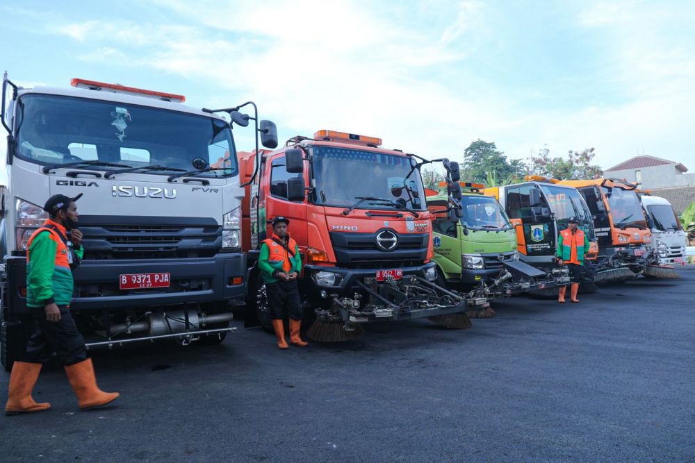 Heru Resmikan TPS 3R Di Jaktim, Solusi Sampah Di Jakarta