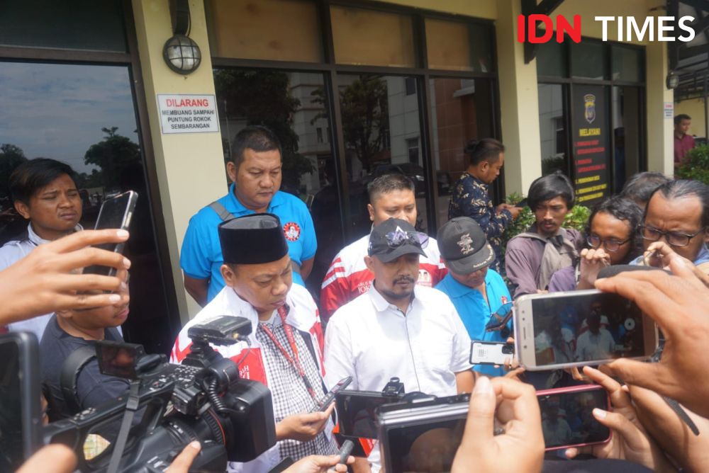 Projo DIY Resmi Cabut Laporan Butet soal Dugaan Penghinaan Jokowi