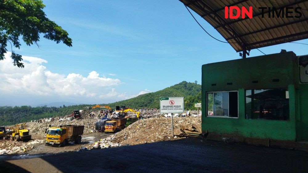 TPA Sarimukti Stop Pembuangan Sampah dari Kabupaten Bandung