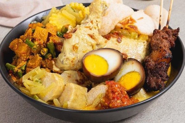 Makna Lontong Cap Go Meh Yang Sering Ada Saat Imlek