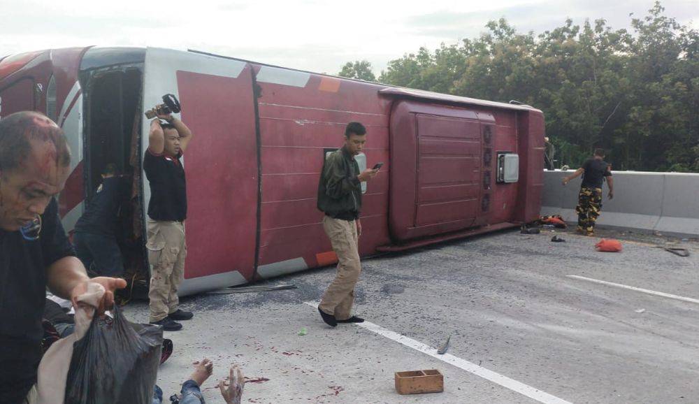 Kronologi Kecelakaan Bus Rombongan Hanura Di Tol Ngawi