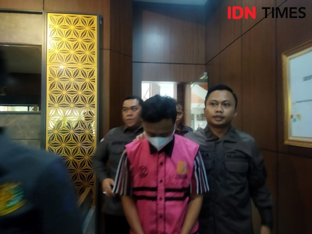 Pejabat KCB Bank Banten Curi Rp6,1 M dari Brankas untuk Judi Online