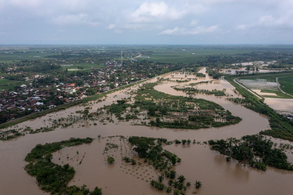 7 Potret Banjir Grobogan, Akses Jalan Putus hingga Tanggul Jebol