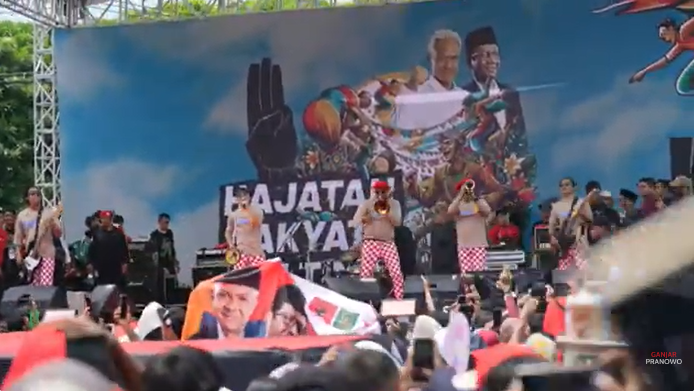 Potret Band Tipe-X dalam Kampanye Ganjar Pranowo di Balikpapan