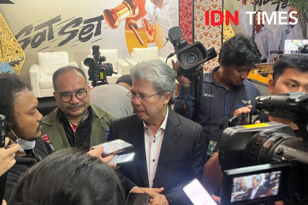 Tim Hukum Ganjar Merasa Aneh Kubu Prabowo Minta MK Panggil Megawati