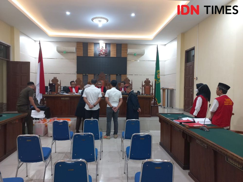 Sidang Pembuktian Pencucian Uang Selebgram Adelia, Banyak Barang Mewah