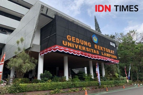 Mahasiswa Fakultas Hukum Unila Bentrok Dalam Kampus, 2 Korban Luka