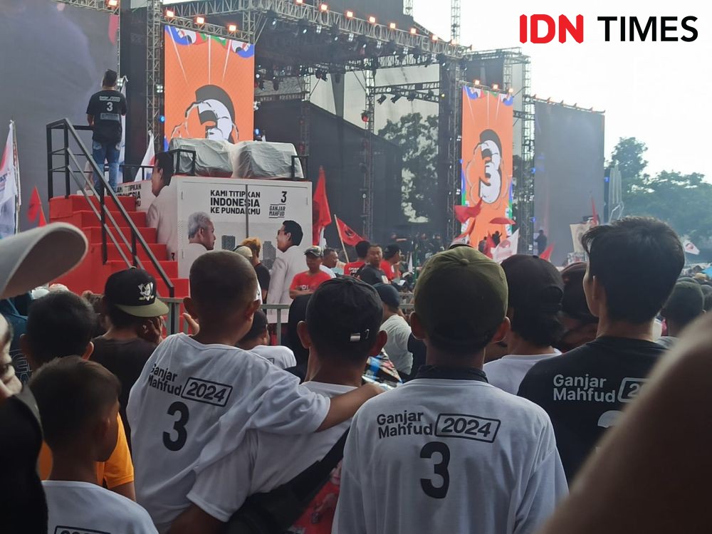 Respons Puan Saat Kampanye Ganjar Dihadiri Pendukung Prabowo