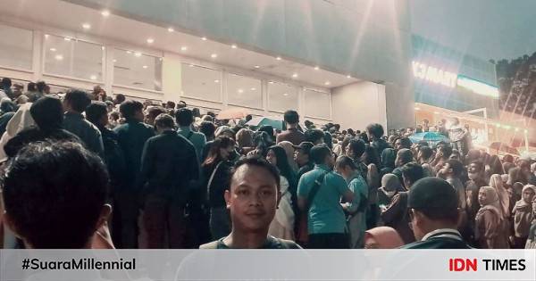 Milenial Dan Gen Z Berdesakan Ke Desak Anies Di DBL Surabaya