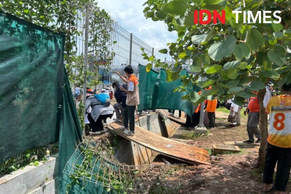 Ingin Masuk dan Keluar, Pendukung Anies-Cak Imin Bobol Pagar JIS