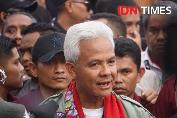 Ganjar Berduka atas Meninggalnya Seniman di Kampanye Solo