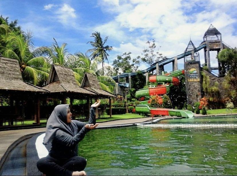 6 Rekomendasi  Kolam Renang Wisata di Lampung Selatan!