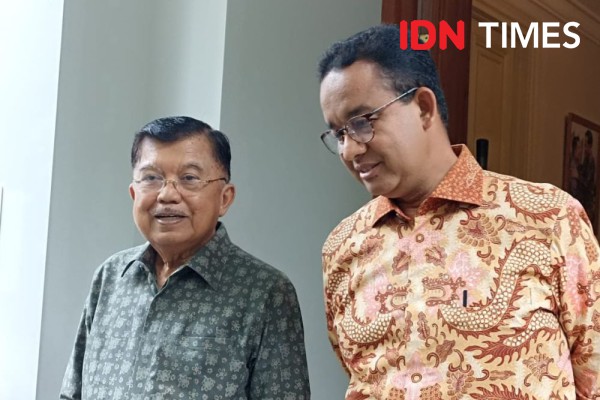 Seloroh Jusuf Kalla Jadi Korban saat Hadiri Kampanye Akbar AMIN di JIS