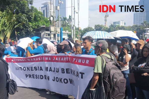 Mahasiswa Demo Tolak Pemakzulan Jokowi