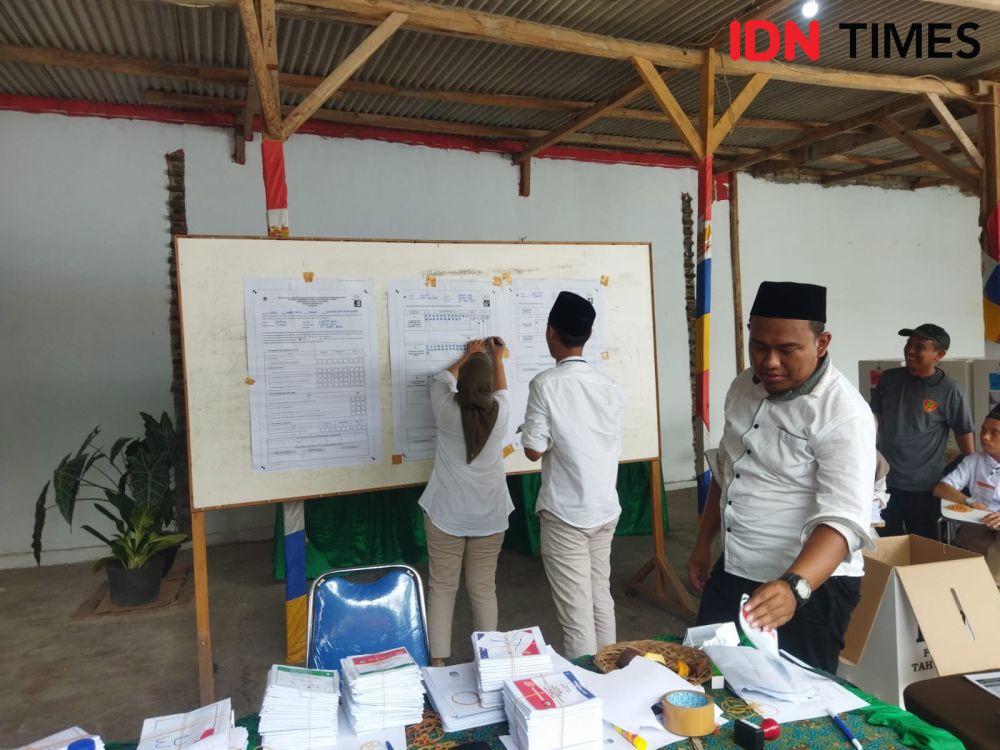 Prabowo Unggul di TPS Tempat Ketua Golkar dan PAN Banten Nyoblos 