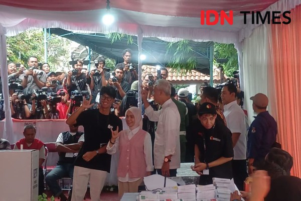 Ganjar Menang Telak di TPS Sendiri, Disusul Prabowo-Gibran