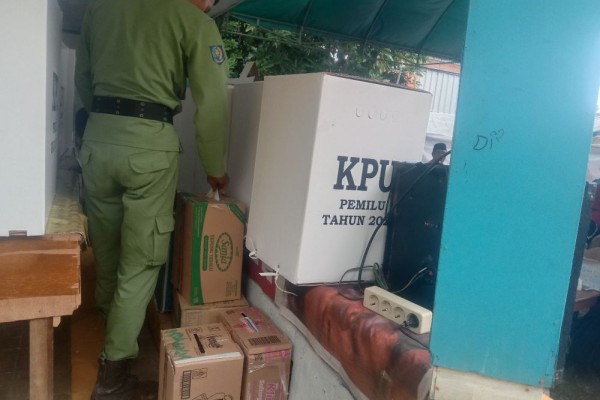 Parah, Ada Kotak Suara Pemilu Diganti Kardus di Jatim
