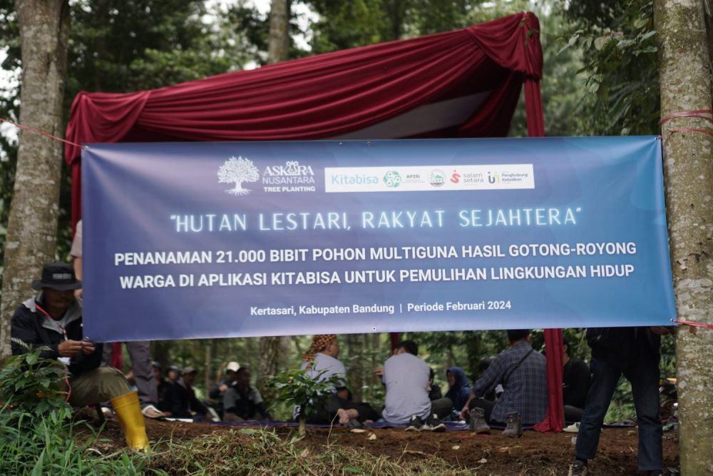 KTH Kabupaten Bandung Dapat Bantuan 21 Ribu Pohon Multiguna