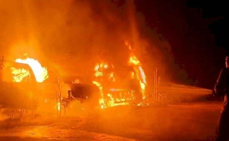 3 Mobil Barang Bukti BBM Ilegal Terbakar di Mapolres Banyuasin