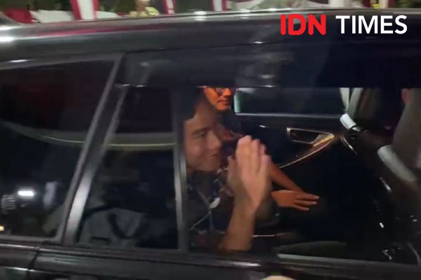 Gibran Rakabuming Tinggalkan Kertanegara Usai Bertemu Prabowo Subianto