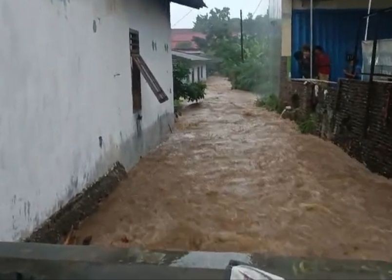 Hujan Lebat, Sejumlah Wilayah di Bandar Lampung Terendam Banjir