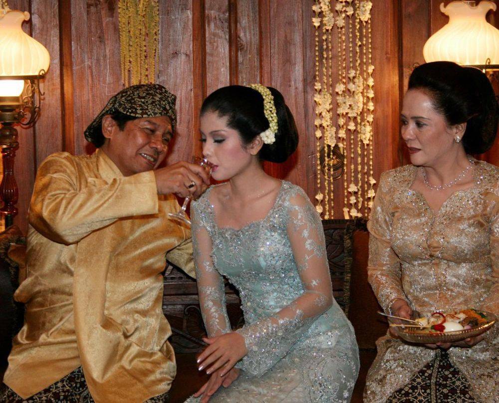 16 Potret Lawas Pernikahan AHY Dan Annisa Pohan, Romantis!