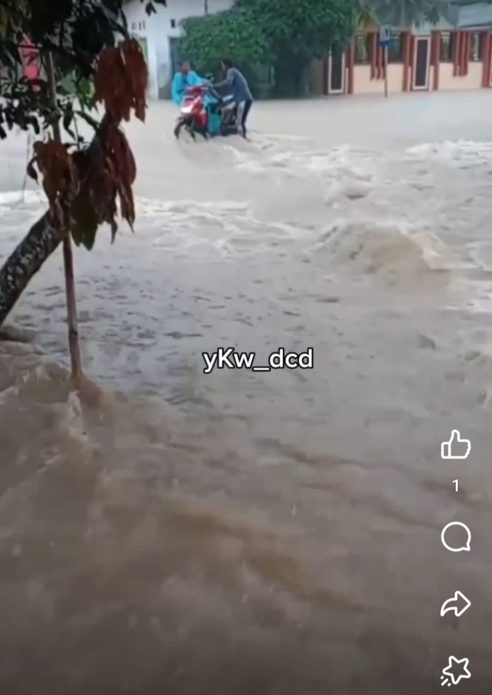 Penyebab Curah Hujan Tinggi, Ada Fenomena Kuat Melintas di Lampung