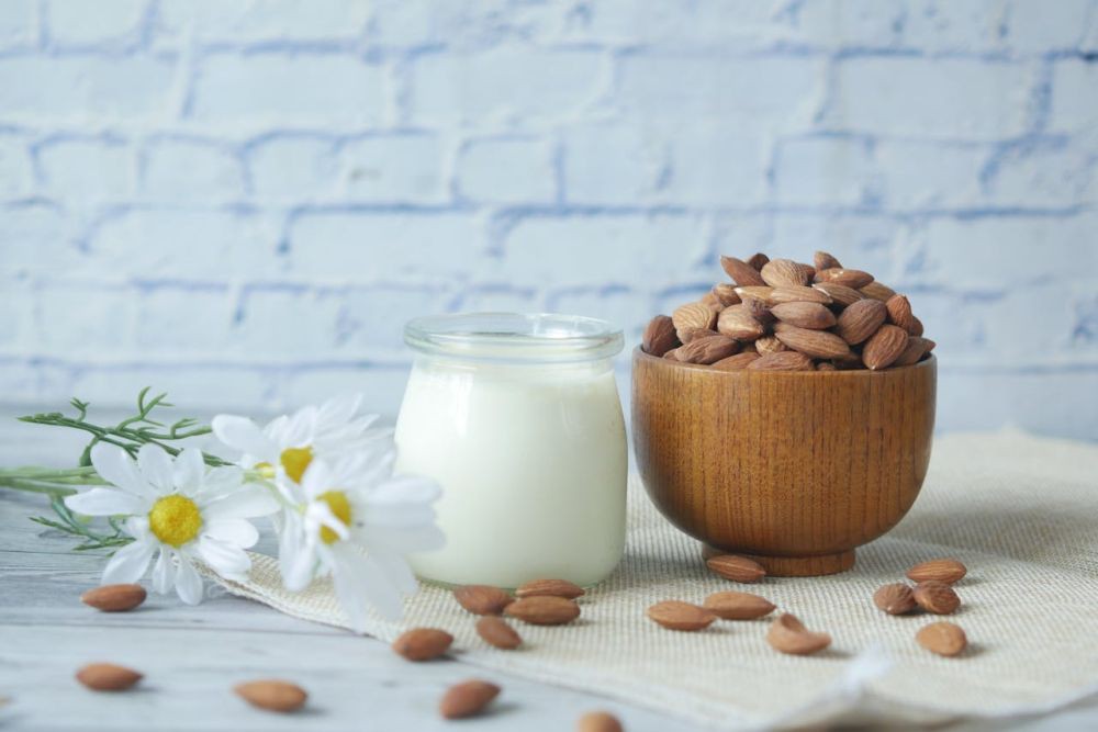 Jarang Diketahui, Ini 10 Manfaat Kacang Almond untuk Perempuan