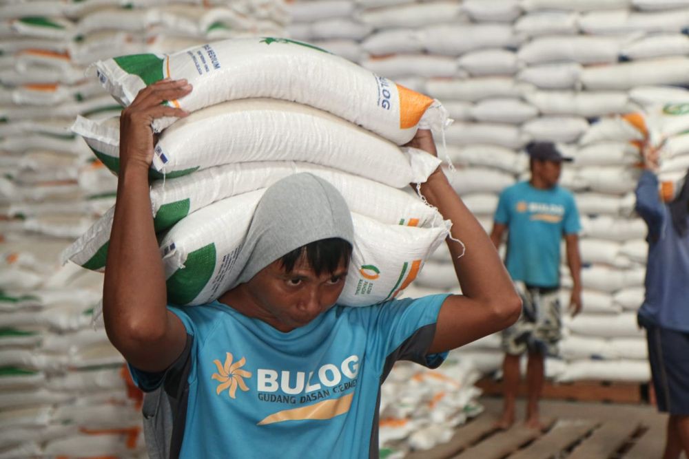 Harga Beras Meroket, 38.203 KK di Mataram Terima Bantuan Pangan