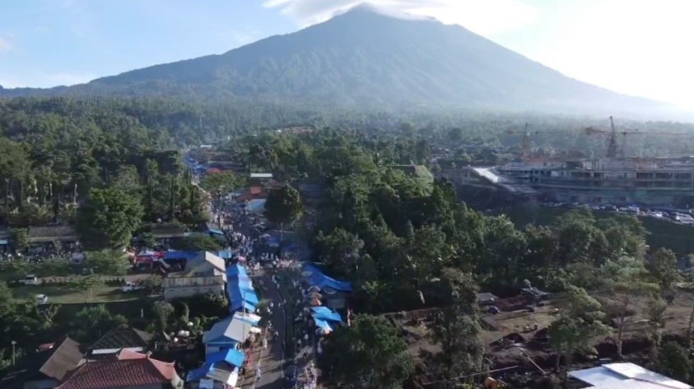 Pendakian ke Gunung Agung di Bali Ditutup Selama 29 Hari