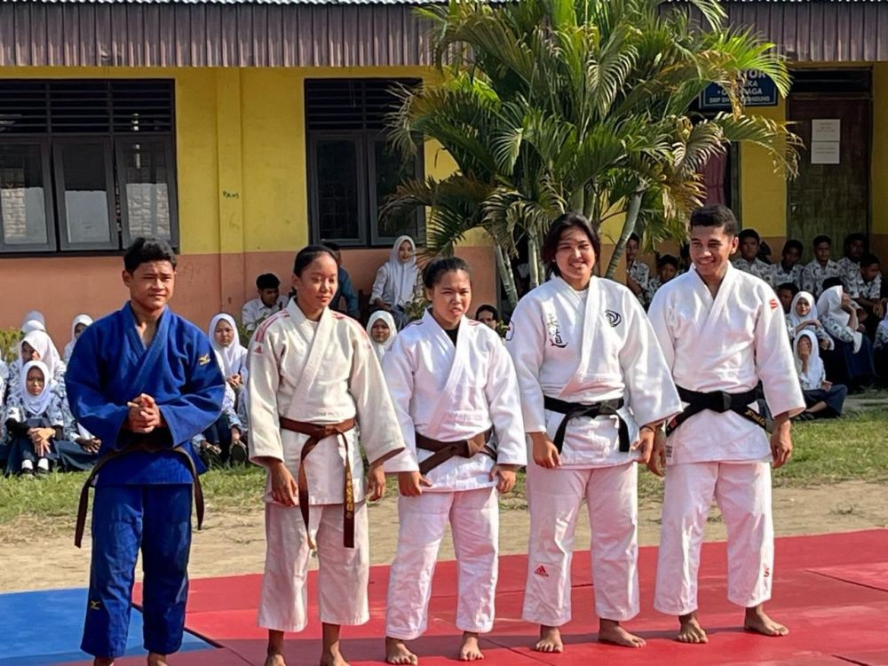 Boyong Atlet PON, PJSI Deli Serdang Mulai Kenalkan Judo ke Pelajar