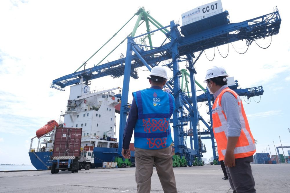 Berbasis Listrik, Makassar New Port Hemat Biaya dan Ramah Lingkungan