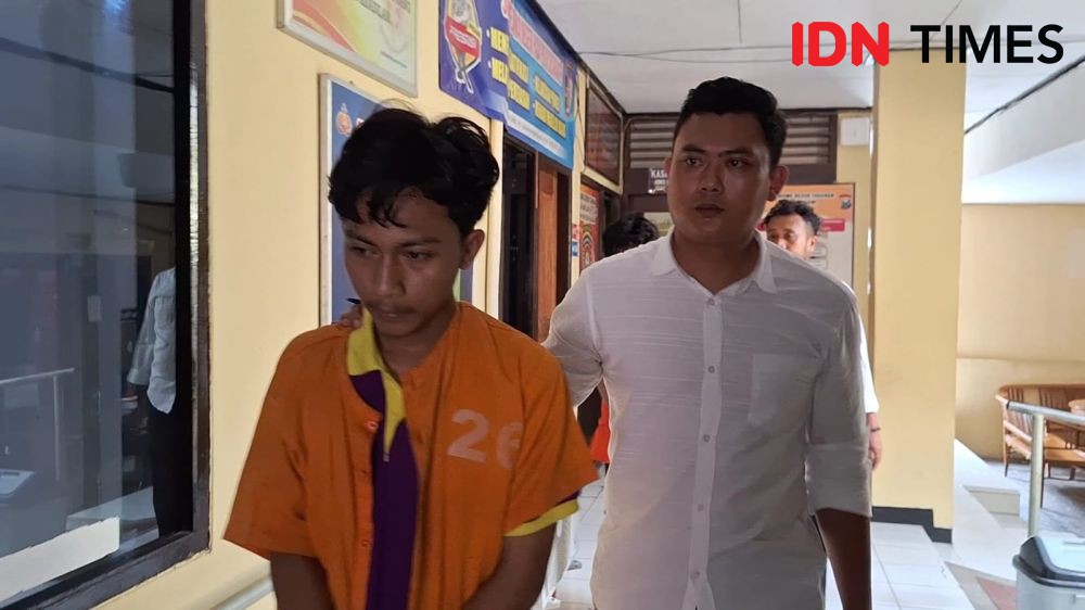 Seorang Pemuda di Ngawi Dikeroyok 7 Orang Bersajam