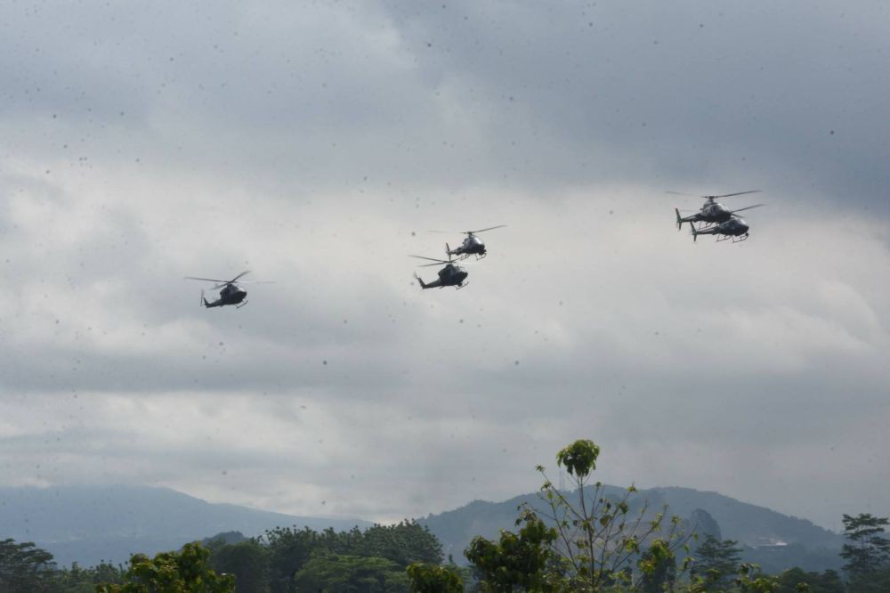 Pesawat Tempur TNI AD Unjuk Kemampuan di Hadapan KSAD