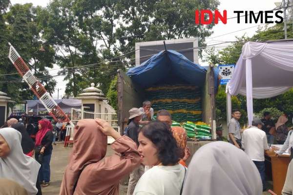 Warga Kota Cimahi Kecewa Tak Kebagian Beras Murah