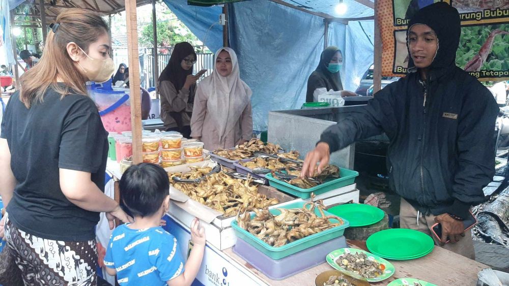 Pasar Wadai Ramadan di Banjarmasin Dibuka dengan Sajian Tajil Lokal