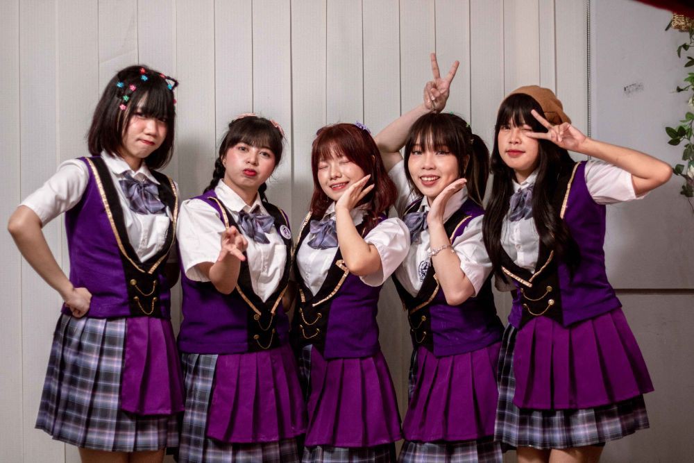 Lagu Eien no Tomo yo, Langkah Awal Jetava sebagai Idol Group