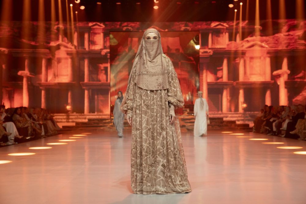 17 Koleksi Raya di Modinity Fashion Parade 2024
