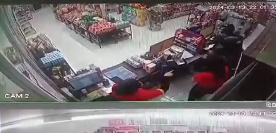 Perampok Sekap Pegawai dan Gasak Uang Rp45 Juta di Minimarket KBB