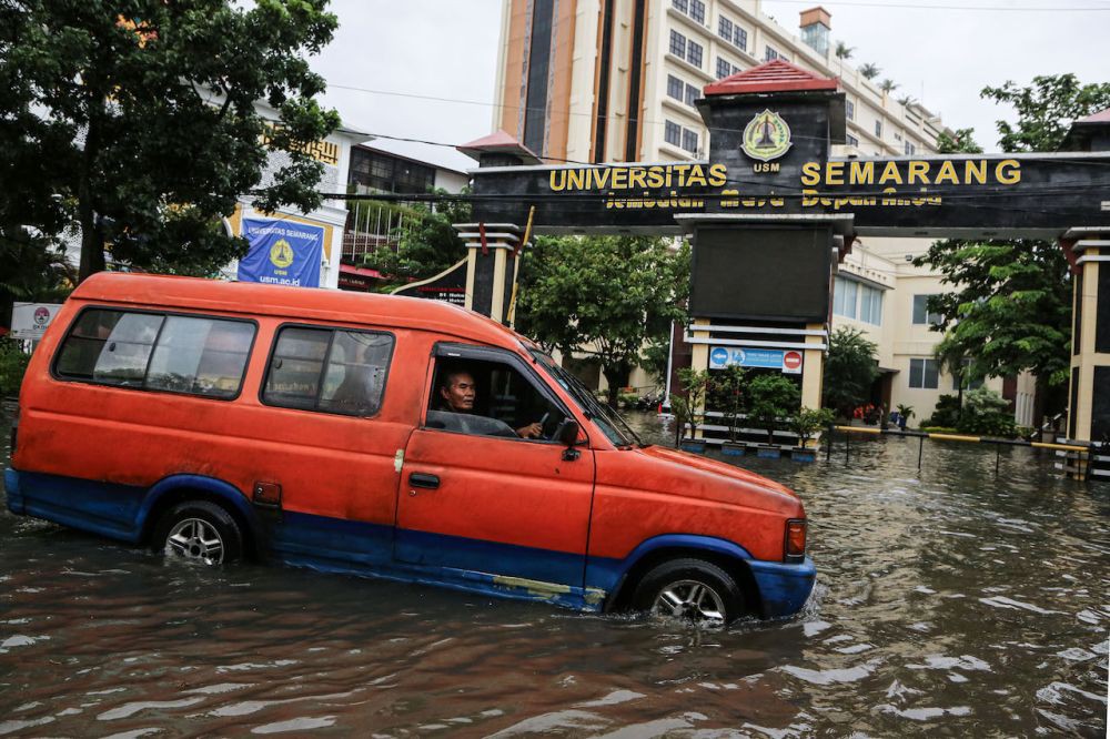 Pasca Banjir di Semarang, Pemkot Fokus ke Pembersihan Sampah