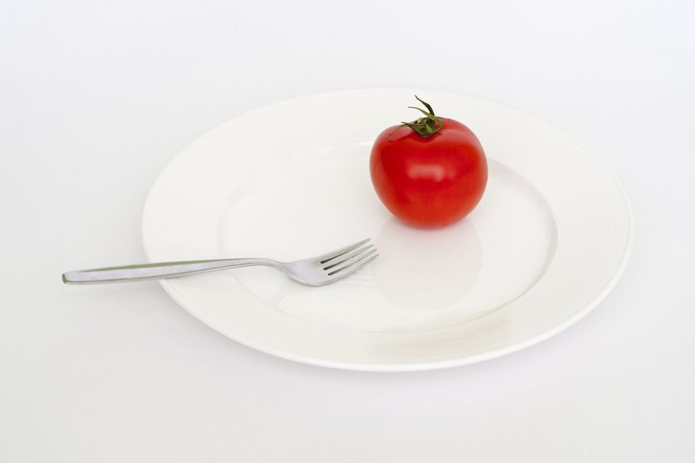 Mengenal Diet Starvemaxxing, Sedang Digandrungi Pria Muda?
