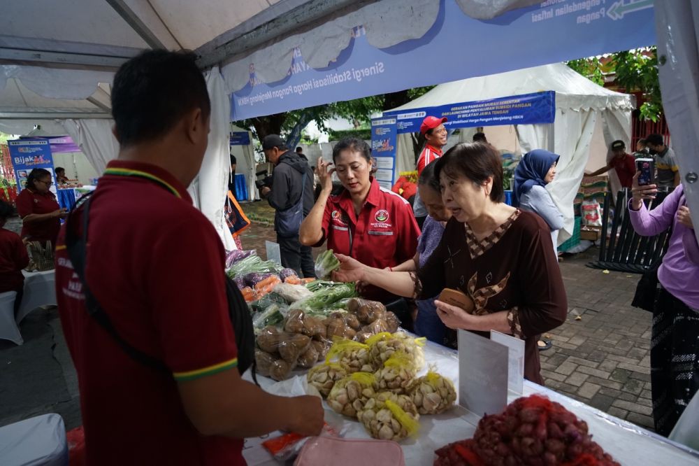 Harga Beras dan Bawang Merah Naik Picu Inflasi April 2024 di Jateng